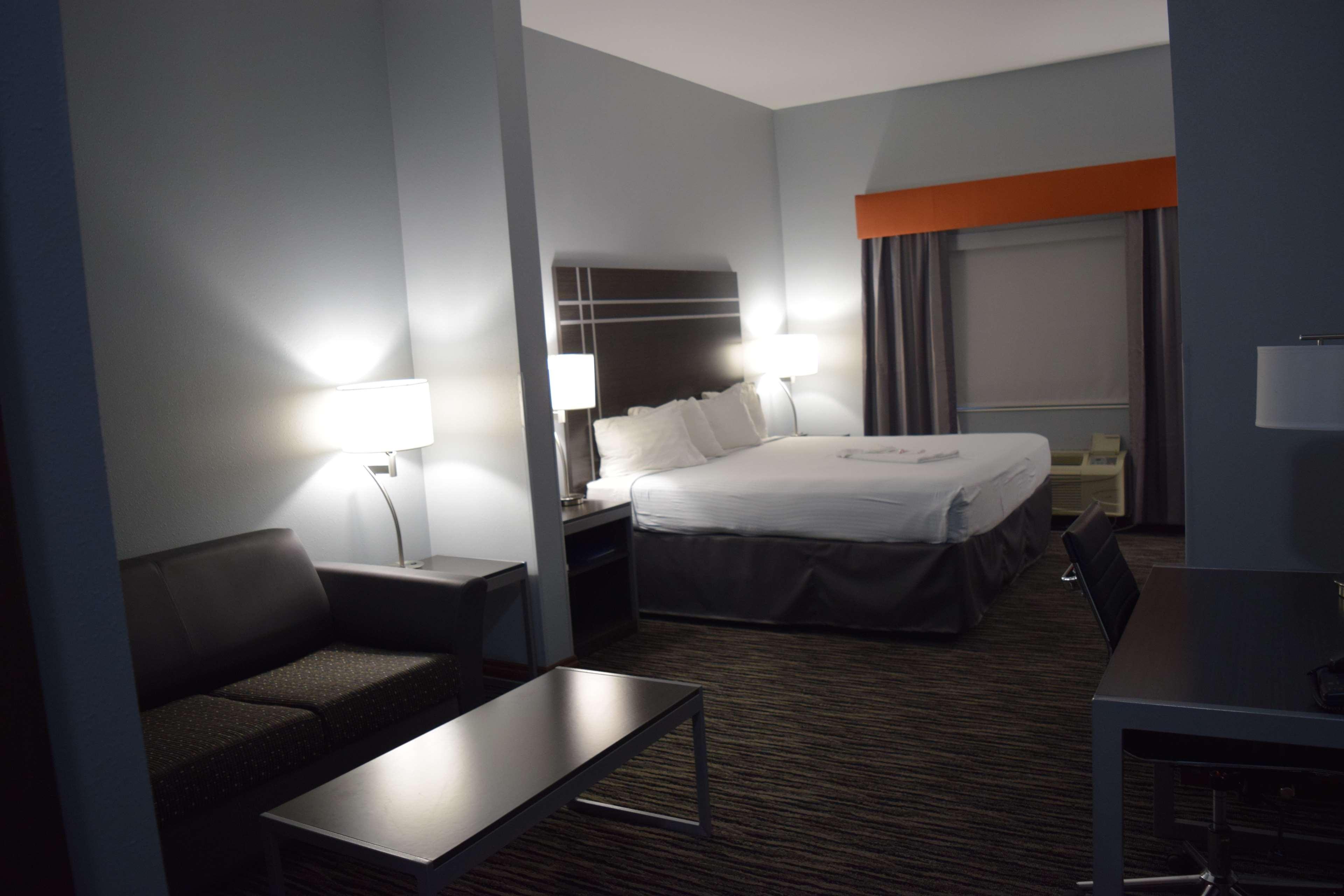 Best Western Elkhart Inn & Suites Zewnętrze zdjęcie