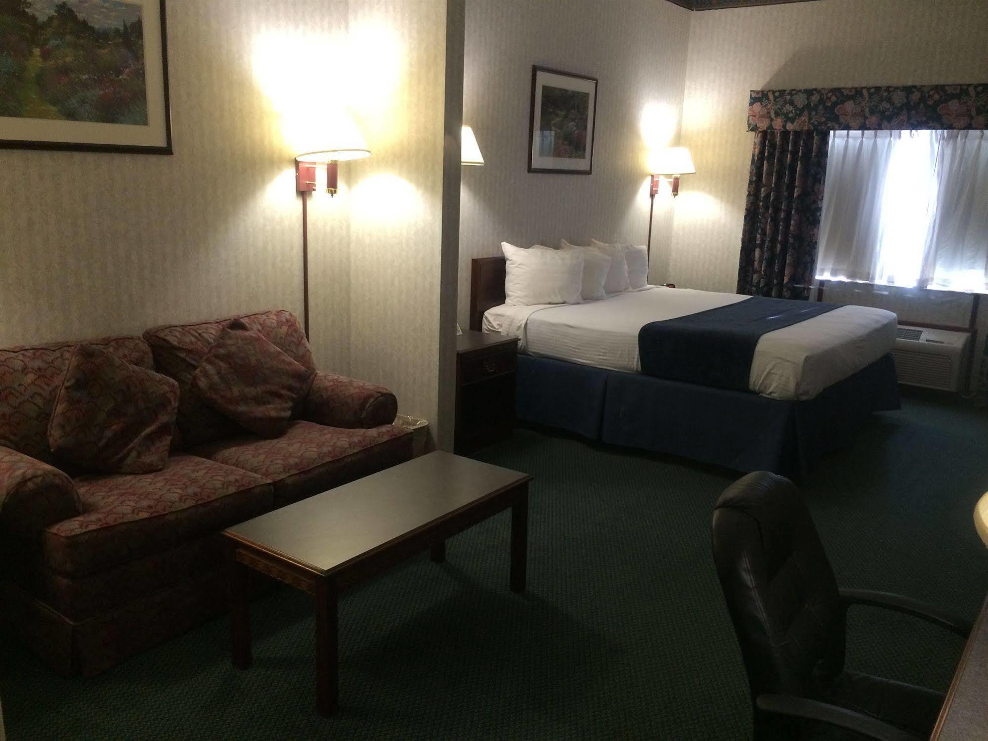 Best Western Elkhart Inn & Suites Zewnętrze zdjęcie