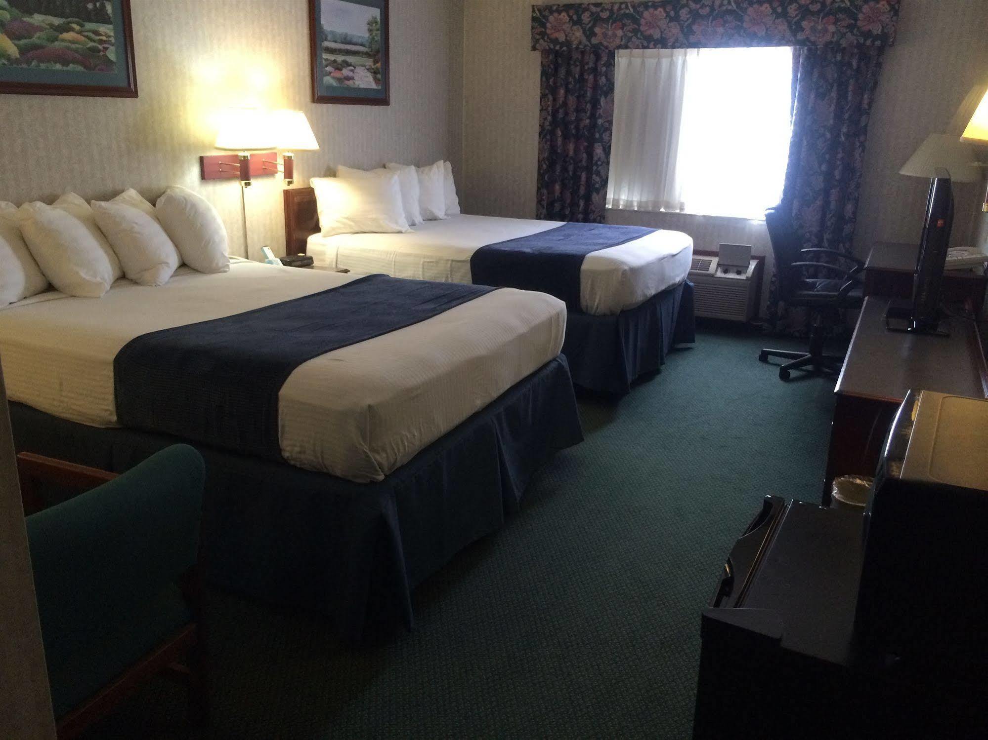 Best Western Elkhart Inn & Suites Zewnętrze zdjęcie